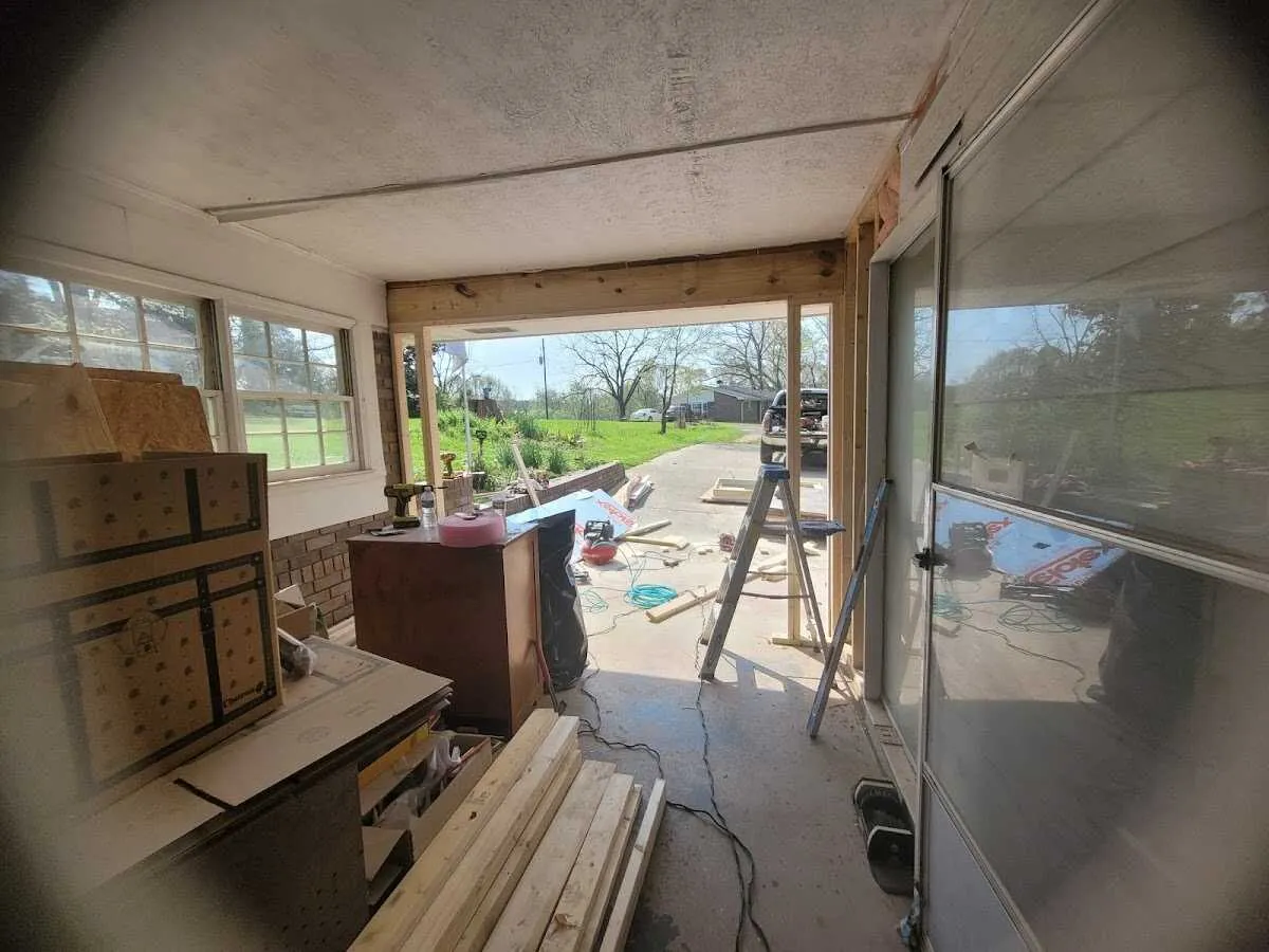 Air movers and dehumidifier for Drying & Dehumidification in Burton